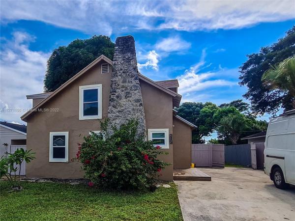 Greenacres No HOA, 312 Fleming Ave, Greenacres, Florida 33463, image 2