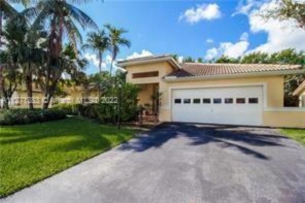 Waverly Hundred, 15840 S Sedgewyck Cir S, Davie, Florida 33331, image 1