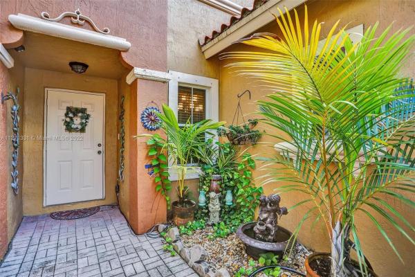 Villa Vizcaya, 14001 NW 84th Ct #3402, Miami Lakes, Florida 33016, image 1