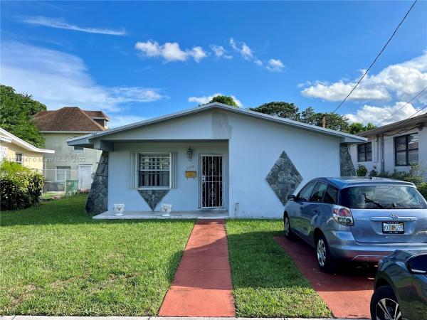 Floral Park, Miami, Florida 33142, image 1