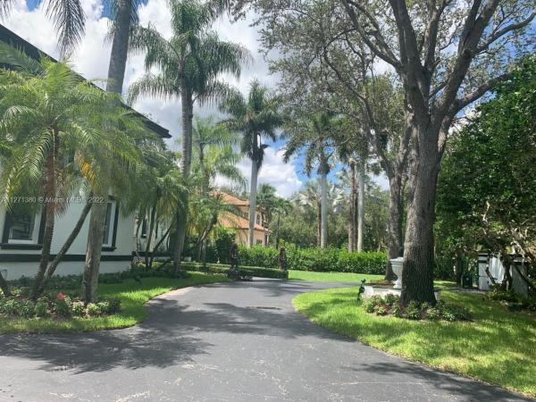 Suniland Estates, 7830 SW 120th St, Pinecrest, Florida 33156, image 1