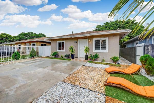 Liberty City, 1761 NW 67th St, Gladeview, Florida 33147, image 2