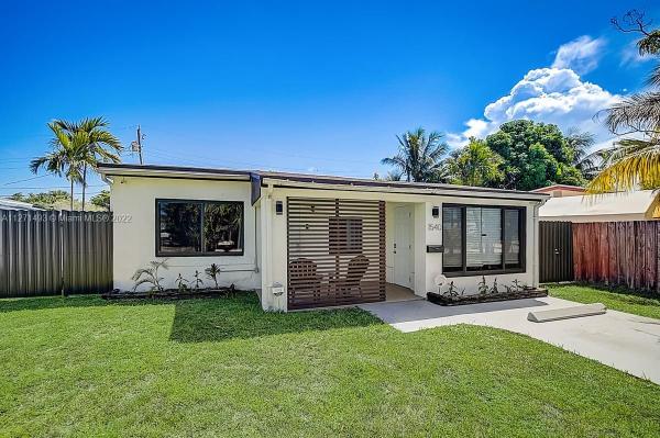 Fulford By The Sea, 1540 NE 170th St, North Miami Beach, Florida 33162, image 2