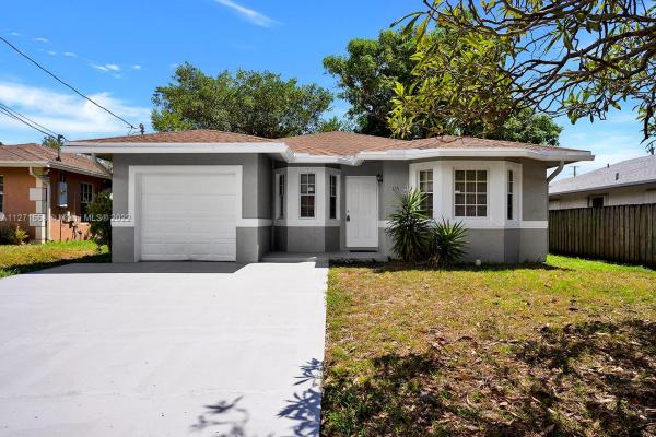 Town Of Modelo, 116 NW 6th Ave, Dania Beach, Florida 33004, image 1