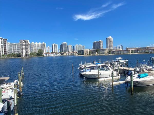 Del Prado South Towers, 18031 Biscayne Blvd #801-3, Aventura, Florida 33160, image 2
