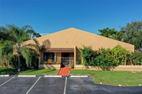 Longwood Village At Jacaranda, 801 NW 79th Ter #801, Plantation, Florida 33324, image 1