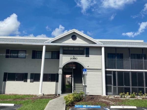 Carmel Lakes, 20680 NE 4th Ct #106, Ives Estates, Florida 33179, image 1