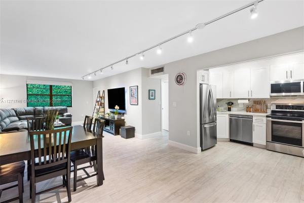 Miami Shores Residential, 9022 NE 8th Ave #1K, Miami Shores, Florida 33138, image 2