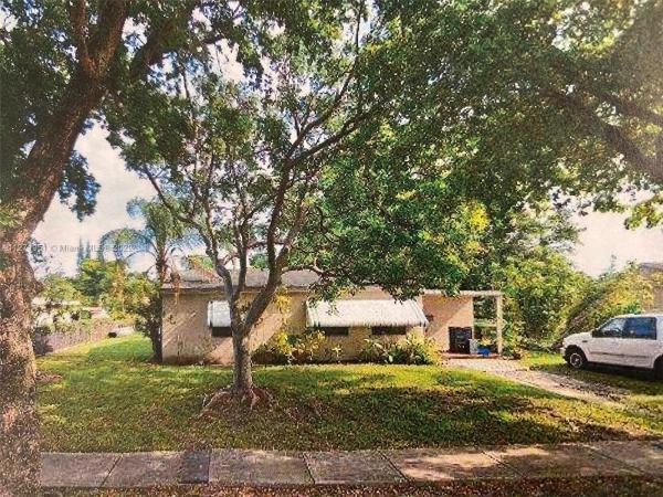 Biscayne Highlands, 1060 NE 142nd St, North Miami, Florida 33161, image 1