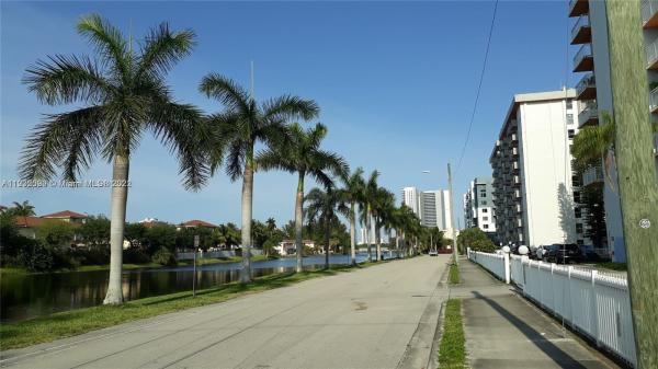 Crestview Towers, 2025 NE 164 St #519, North Miami Beach, Florida 33162, image 1