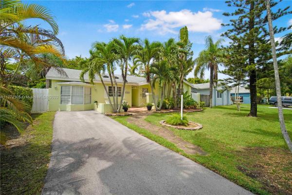 Sabal Pointe, 24870 SW 126th Ct, Princeton, Florida 33032, image 1