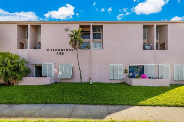 Willowbrook Gardens, 449 Swallow Dr #21, Miami Springs, Florida 33166, image 1