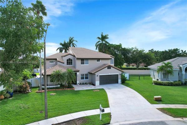 Stirling Village, 9600 NW 39th St, Cooper City, Florida 33024, image 1