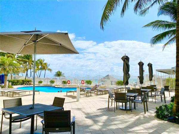 La Perla, 16699 Collins Ave #2904, Sunny Isles Beach, Florida 33160, image 1