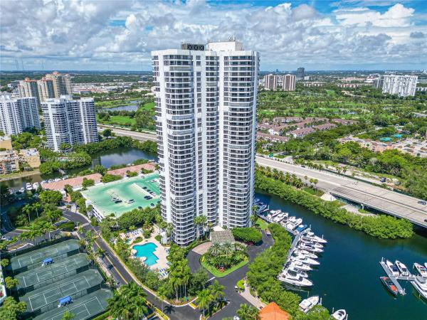 Mystic Pointe Tower 400, 3500 Mystic Pointe Dr #905, Aventura, Florida 33180, image 1