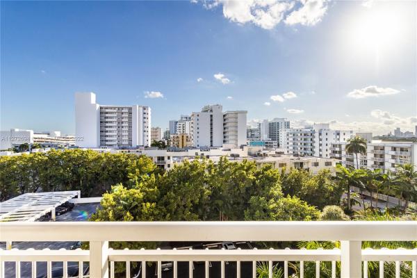 West Bay Plaza, 1688 West Ave #706, Miami Beach, Florida 33139, image 1