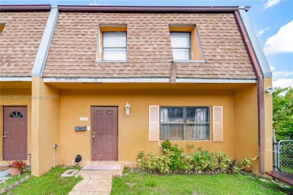 Sunrise Towne, Sunrise, Florida 33313, image 1