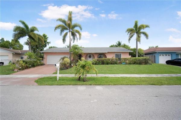 El Alamo, 10810 SW 166th Ter, Palmetto Estates, Florida 33157, image 1