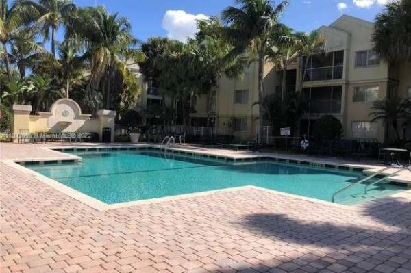 Sun Vista Gardens, 5646 Rock Island Rd #203, Tamarac, Florida 33319, image 1