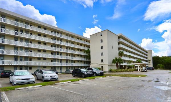 Point East, 2851 Leonard Dr #J607, Aventura, Florida 33160, image 2