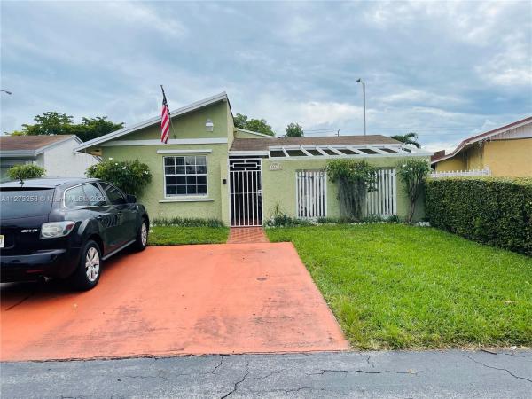 Les Chalets, 10632 SW 23rd Ter, University Park, Florida 33165, image 1