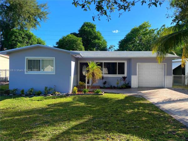 Fulford Highlands, 350 NE 164th St, Golden Glades, Florida 33162, image 2