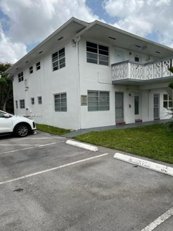 Romont Gardens Andover, 15 NW 204th St #35, Miami Gardens, Florida 33169, image 1