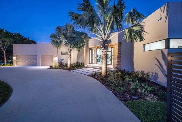 Landmark At Sterling Ranches, 6100 Stallion Way, Southwest Ranches, Florida 33330, image 1