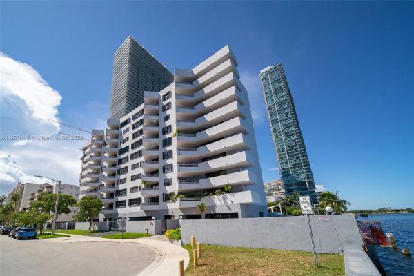 Bayview Tower, 555 NE 30th St #303, Miami, Florida 33137, image 1
