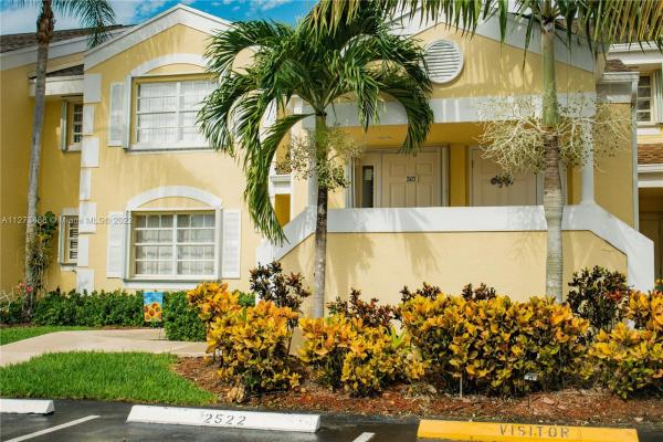 Centergate, 2522 SE 19th Pl #203-B, Homestead, Florida 33035, image 2