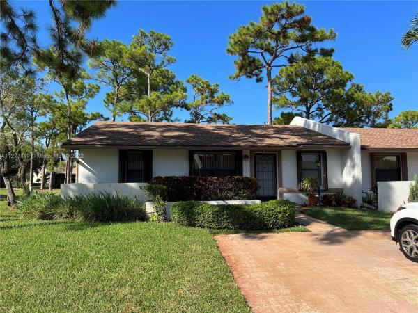 Cloisters, 6117 Fairfield Cir, Greenacres, Florida 33463, image 1