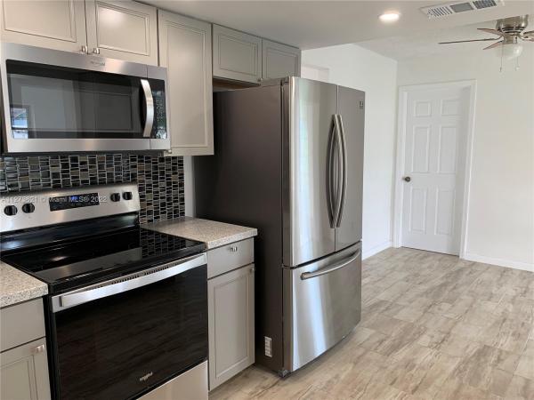 Paradise Gardens 4, 1050 NW 74th Ave, Margate, Florida 33063, image 1