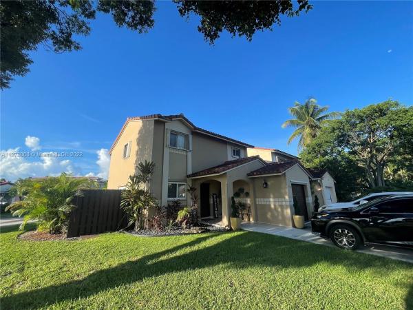 Lakeside At The Hammocks, 15624 SW 100th Ln, The Hammocks, Florida 33196, image 1