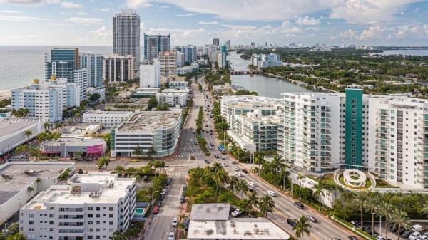 Eden House, 6700 Indian Creek Dr #101, Miami Beach, Florida 33141, image 1