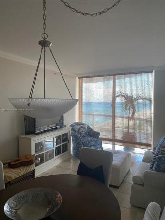 Akoya, 6365 Collins Ave #1506, Miami Beach, Florida 33141, image 1