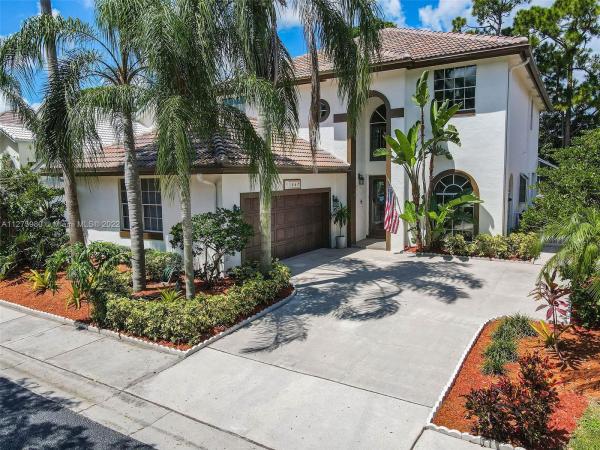 Stonebriar At Maplewood, 106 Stonebriar Blvd, Jupiter, Florida 33458, image 1
