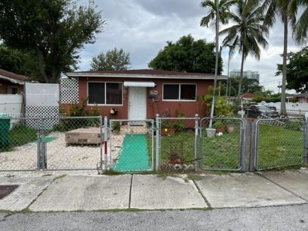 Kenwood, 1796 NW 16th St, Miami, Florida 33125, image 1