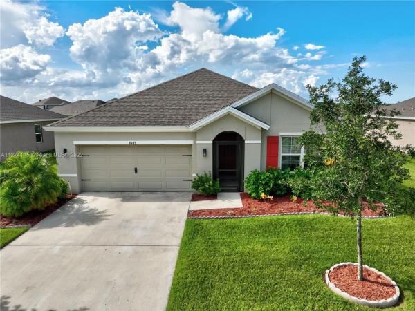 Creekside, 8449 Cobblestone Dr, Fort Pierce, Florida 34945, image 1