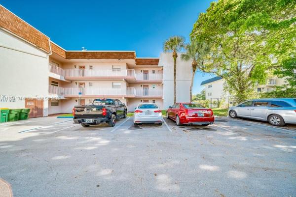 Canongate, 8002 Lagos De Campo Blvd #B-107, Tamarac, Florida 33321, image 1