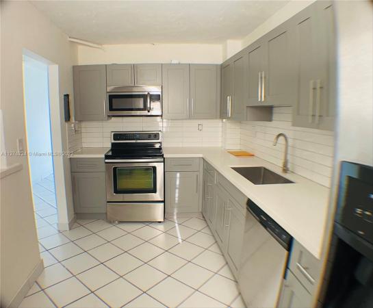 12590 Coronado Towers, 12590 NE 16th Ave #610, North Miami, Florida 33161, image 1