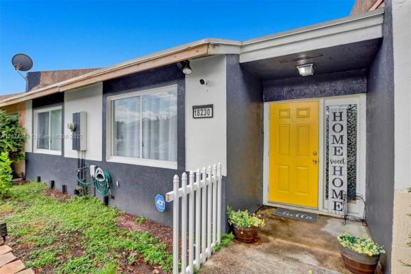 Del Prado Gardens, Miami Gardens, Florida 33055, image 1