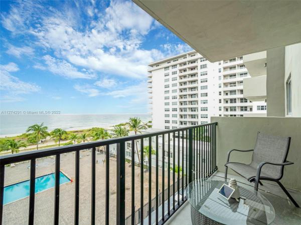 Manatee, 9273 Collins Ave #511, Surfside, Florida 33154, image 1