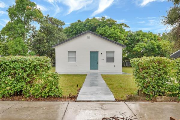 Gulfair Estates, 2484 NW 93rd St, West Little River, Florida 33147, image 1