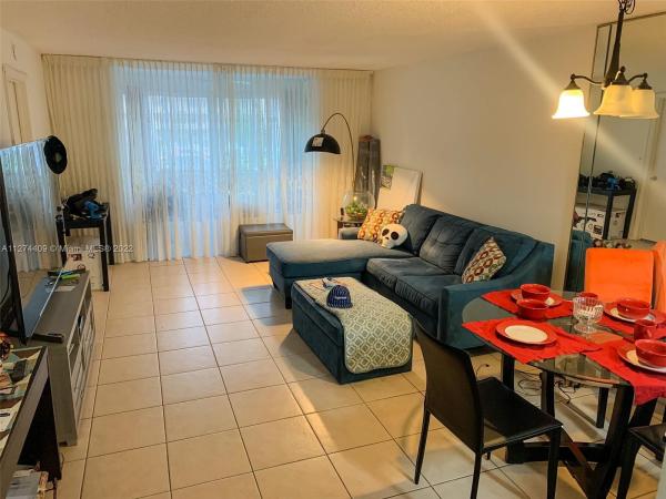 Sunrise Lakes 2, 8595 Sunrise Lakes Blvd #209, Sunrise, Florida 33322, image 1