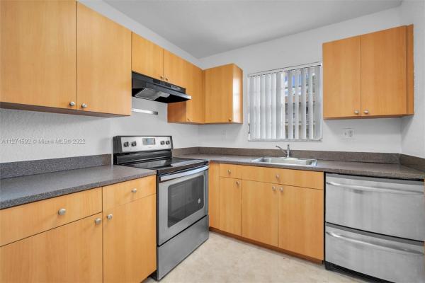 Townhouses Of Plantation, 4729 NW 9th Dr #4729, Plantation, Florida 33317, image 1