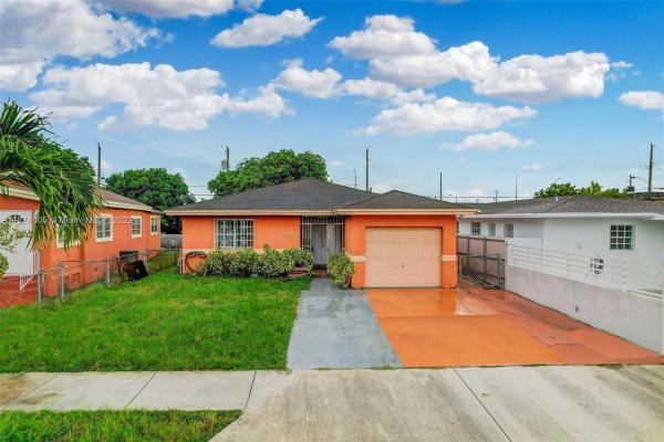 Industrial Center, 780 W 31st St, Hialeah, Florida 33012, image 1