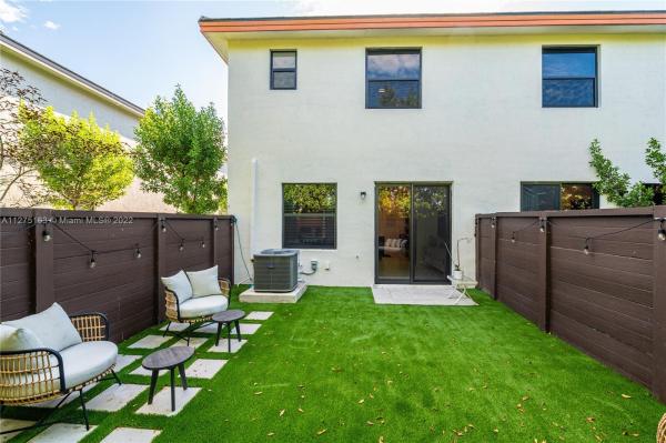Satori, 15818 NW 91st Ct, Miami Lakes, Florida 33018, image 2