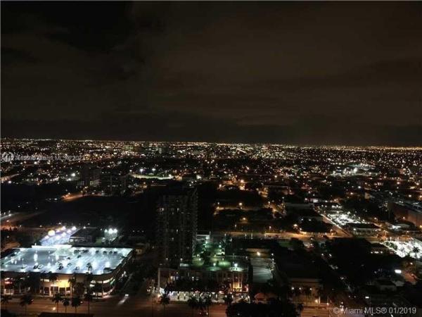 1800 Club, 1800 N Bayshore Dr #2906, Miami, Florida 33132, image 2