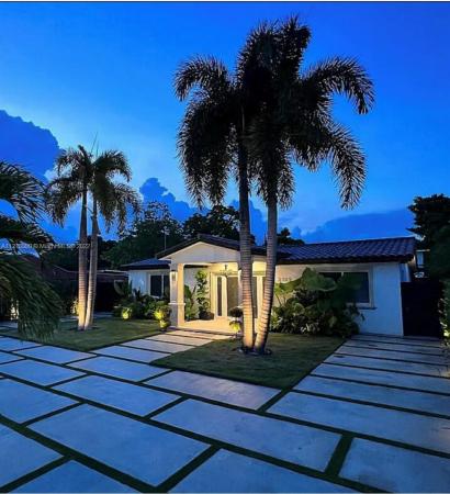 The Tropics, 2735 NW 99th St, West Little River, Florida 33147, image 2