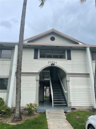 Carmel Lakes, 20761 NE 4th Pl #105, Ives Estates, Florida 33179, image 2